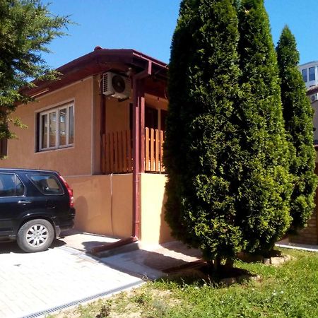 Villa Re3Ca Skopje Zewnętrze zdjęcie